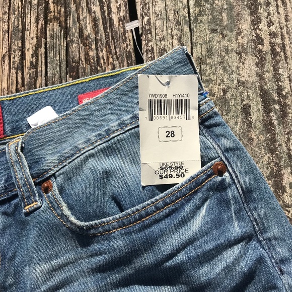 LUCKY BRAND Light Bermuda NWT Shorts - Picture 5 of 7